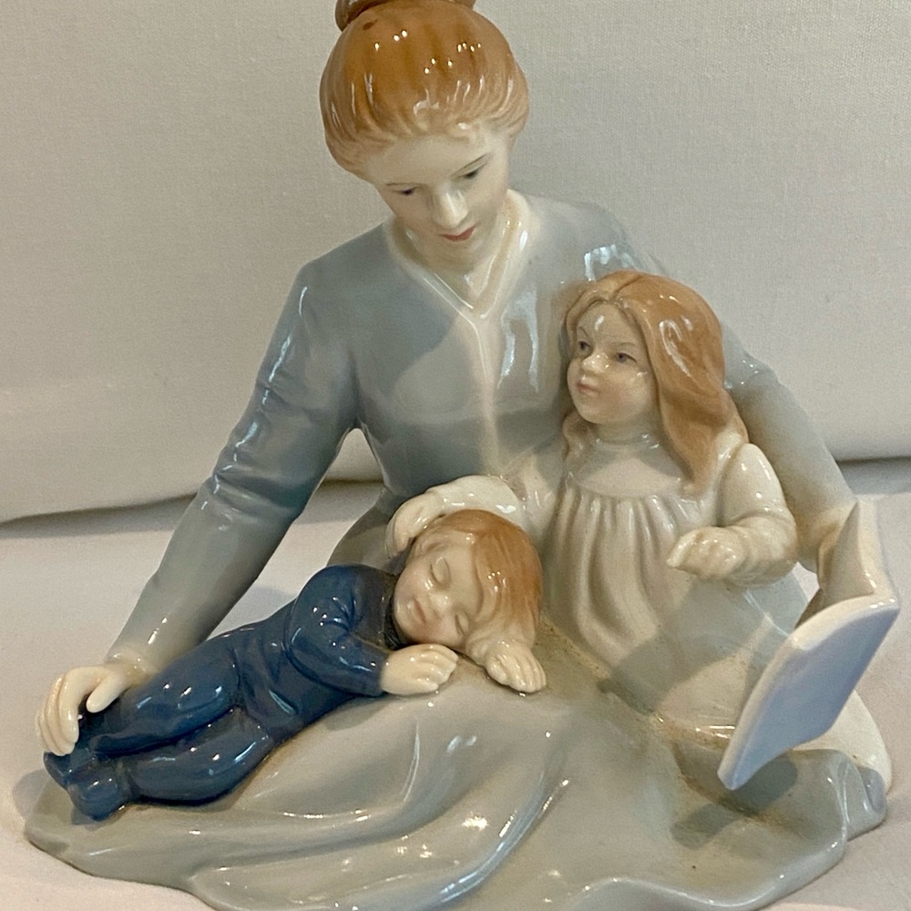 ‘A Mother’s Touch’ Porcelain Figurine